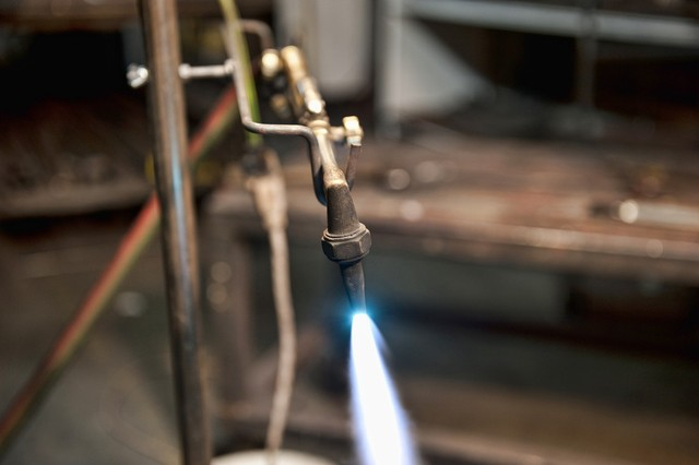 钢铁行业的自动点火系统：引领现代生产的安全与效率